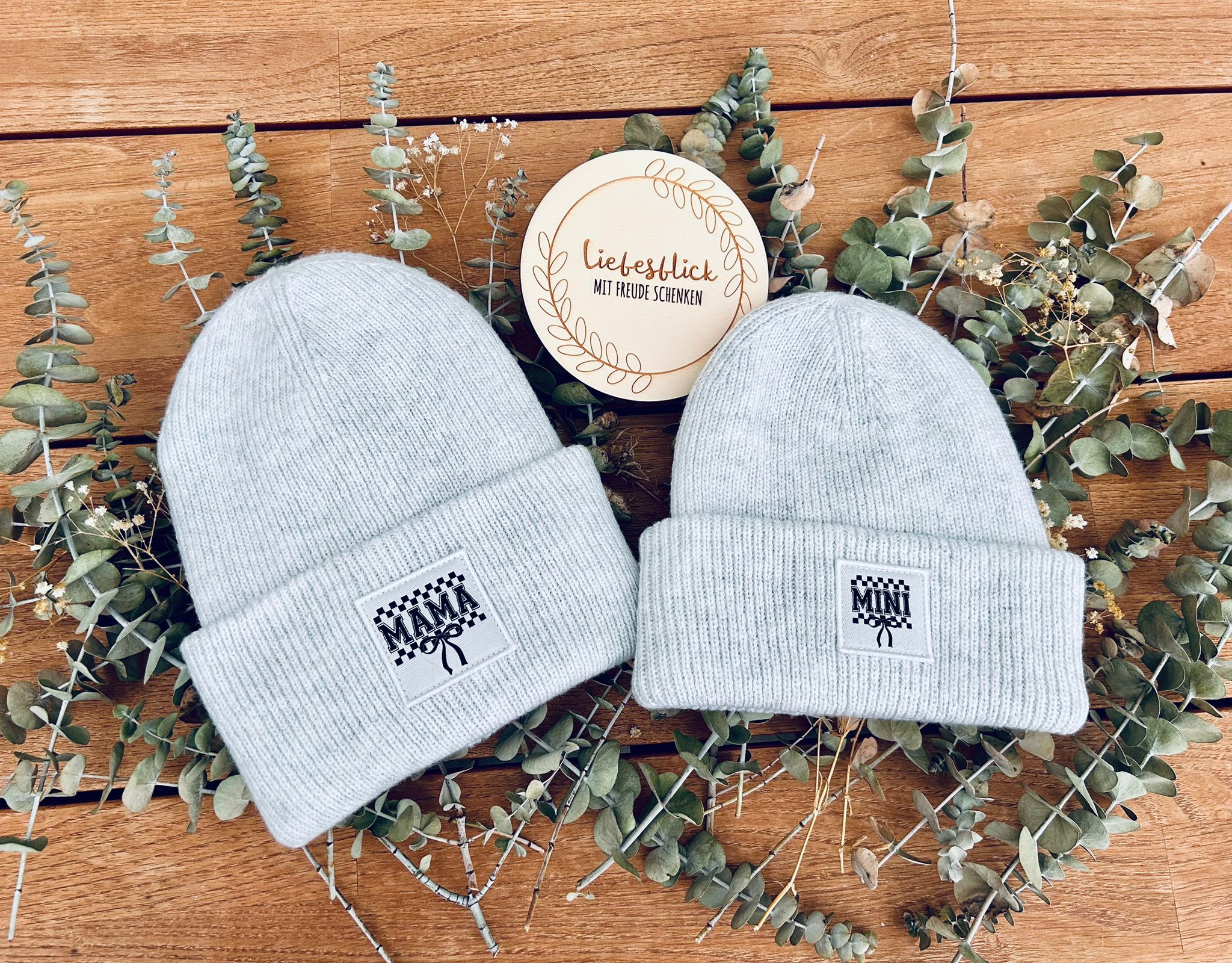 Personalisierte Erwachsenen- und Kinderhauben Personalisierte Erwachsenen- und Kinderhauben – Bild 14