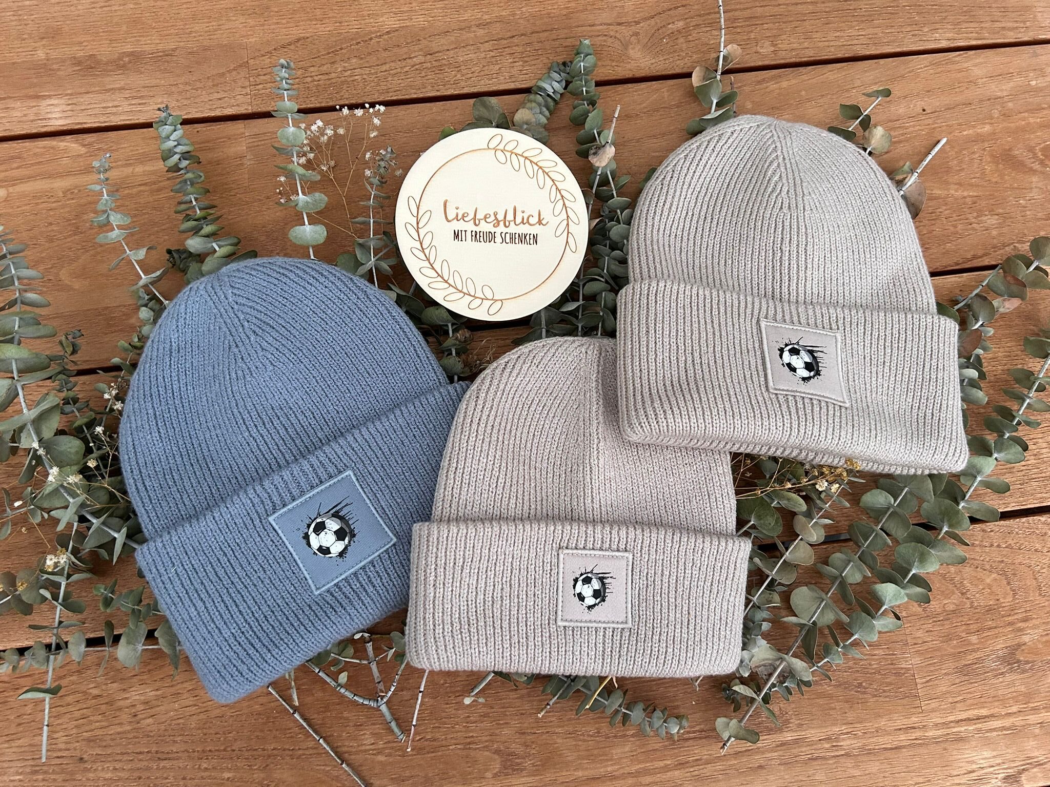 Personalisierte Erwachsenen- und Kinderhauben Personalisierte Erwachsenen- und Kinderhauben – Bild 5